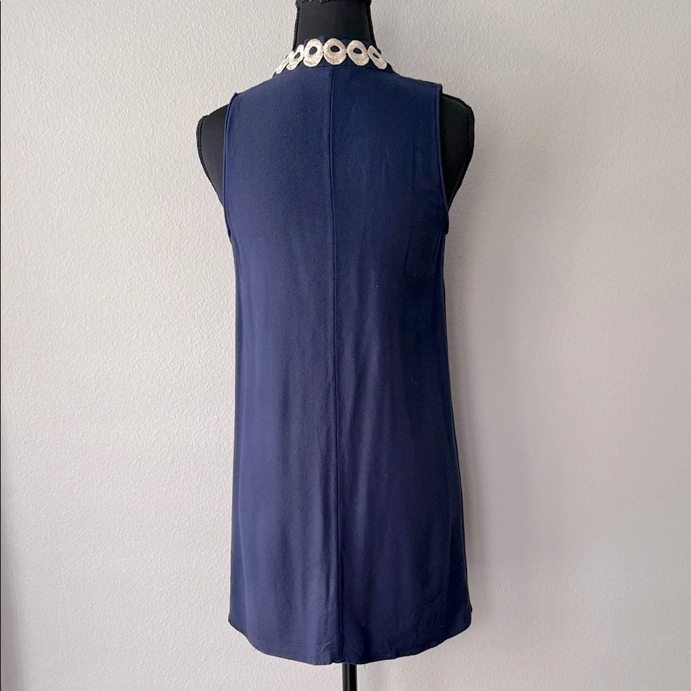 Lilly Pulitzer Navy Dress with Good Embroidery Detailing - Picture 5 of 9